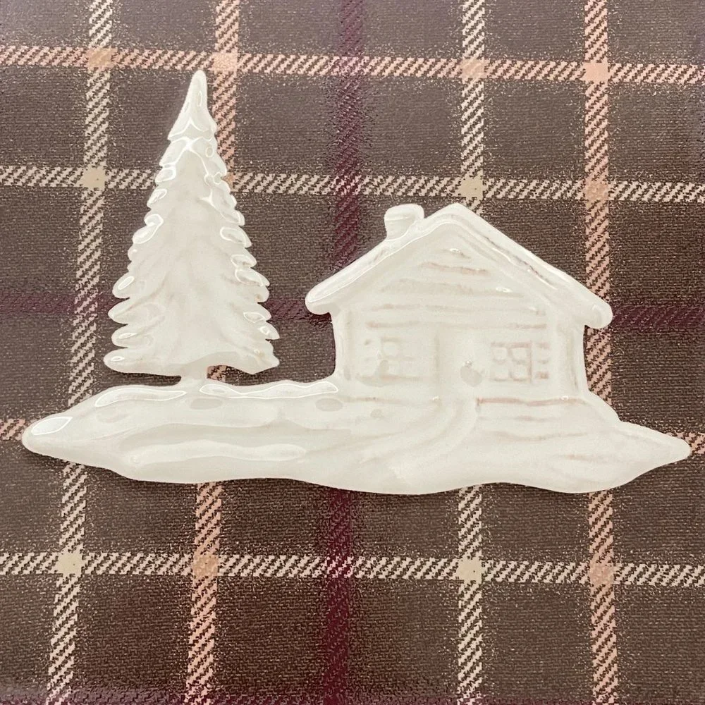 Homestudio Lake Cabin Dinner Plate Square Plaid Rustic‎ Embossed Stoneware 11